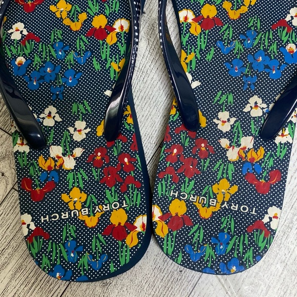 TORY BURCH Dark Blue Floral Flip Flops Size 6/7 - Picture 6 of 10